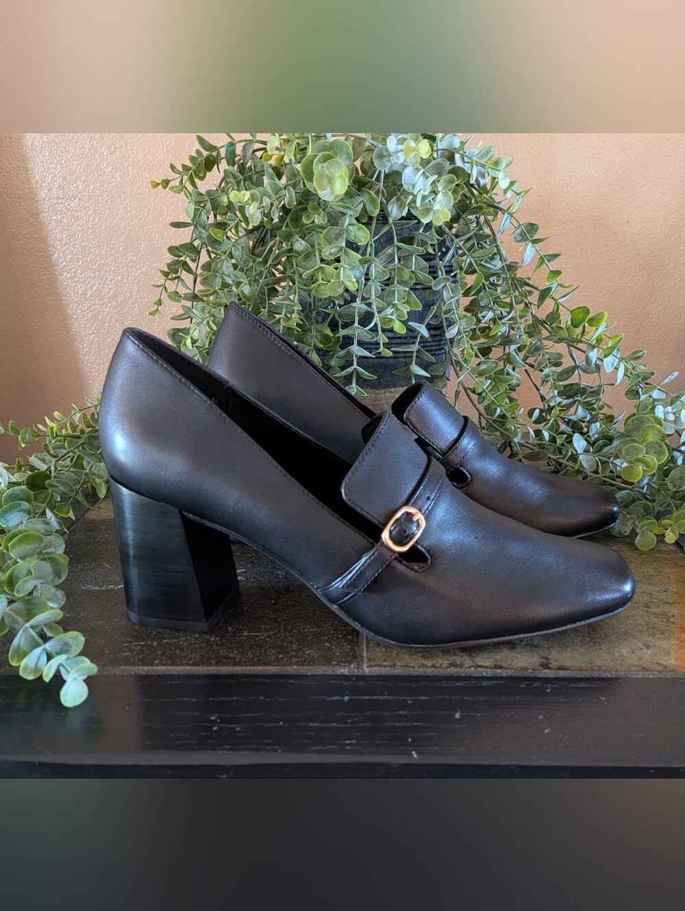 NWT! Bella Vita Women's BLACK Leather Square Toe Pumps Size 10M